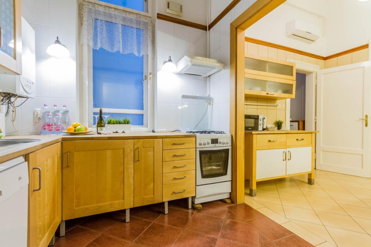 Friend Of Deak Ferenc Apartment Budapest Ngoại thất bức ảnh